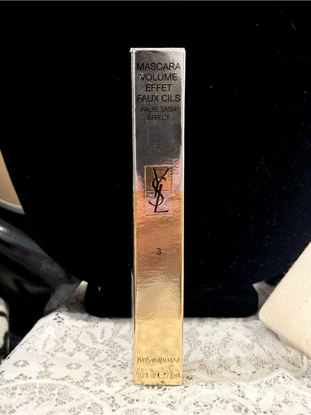 Yves Saint Laurent Extreme Blue Volumizing Mascara - Picture 3 of 3